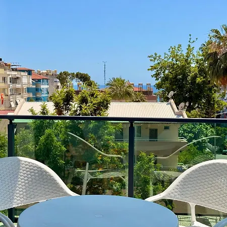 Sa Apartments! 150m To The Cleopatra Apartment *