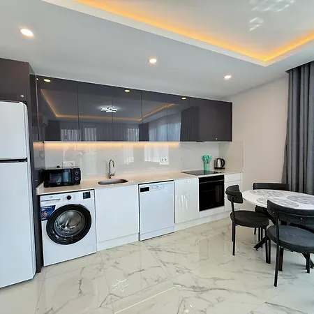 Sa Apartments! 150m To The Cleopatra * ألانيا