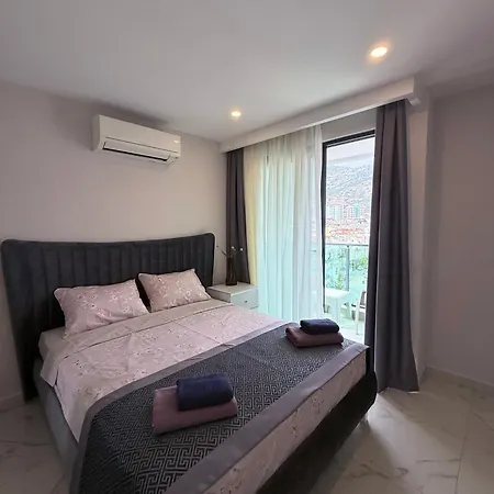 Sa Apartments! 150m To The Cleopatra אלאניה