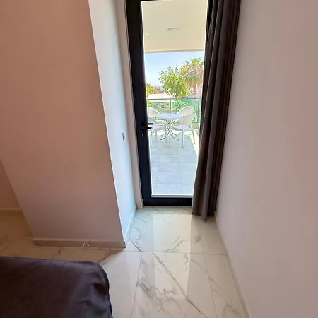דירה Sa Apartments! 150m To The Cleopatra