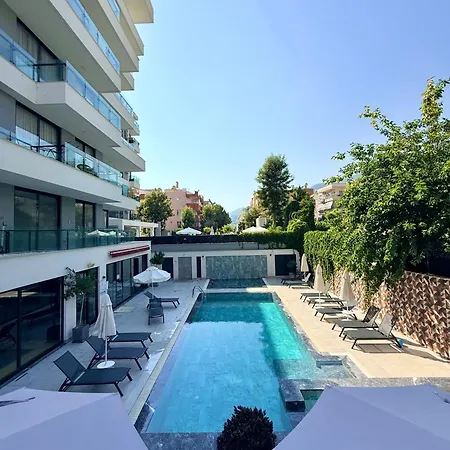 Sa Apartments! 150m To The Cleopatra * אלאניה