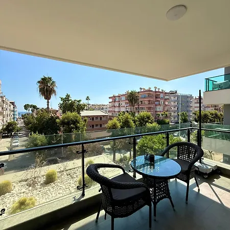 דירה Sa Apartments! 150m To The Cleopatra *