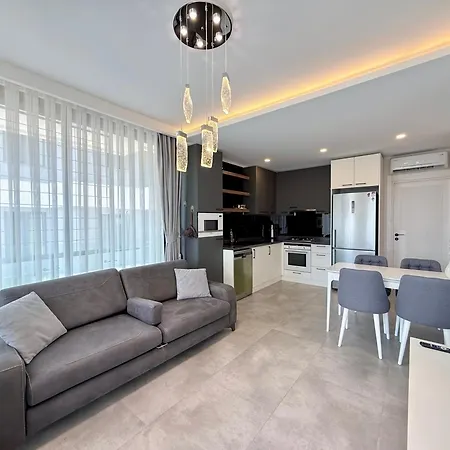 Sa Apartments! 150m To The Cleopatra Appartement *