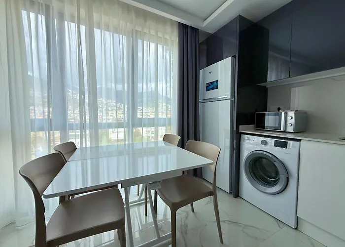 Sa Apartments! 150m To The Cleopatra *