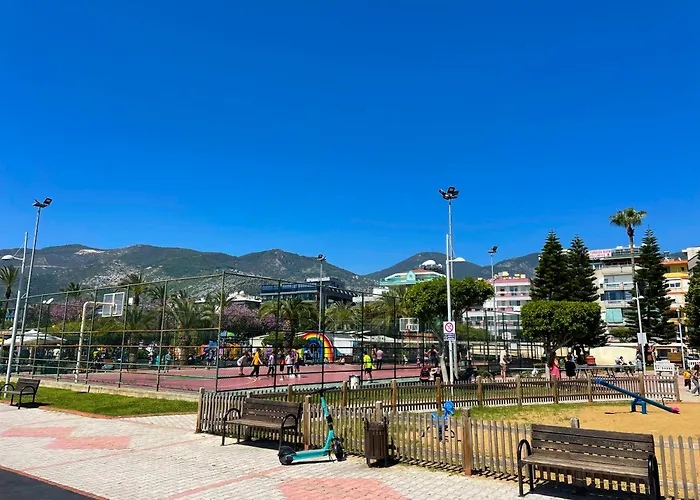 Sa Apartments! 150m To The Cleopatra *