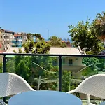 Sa Apartments! 150m To The Cleopatra Apartman
