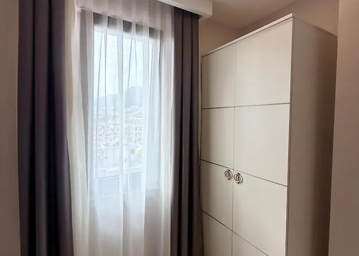 Sa Apartments! 150m To The Cleopatra *